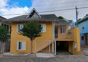 Foto 1 de Casa com 3 Quartos à venda, 233m² em Rio Branco, Caxias do Sul