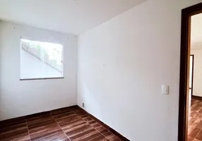 Foto 1 de Casa com 2 Quartos para alugar, 40m² em Correas, Petrópolis