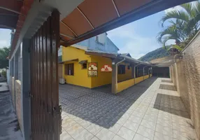 Foto 1 de Casa com 2 Quartos à venda, 160m² em Sumaré, Caraguatatuba