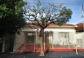 Foto 1 de Casa com 2 Quartos à venda, 180m² em Vila Santa Isabel, São José do Rio Preto