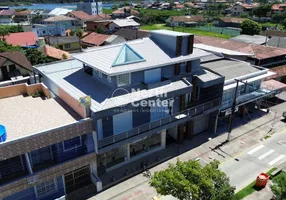 Foto 1 de Sobrado com 4 Quartos à venda, 625m² em Centro, Balneário Barra do Sul
