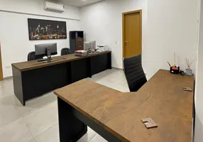 Foto 1 de Prédio Comercial com 4 Quartos para alugar, 30m² em Residencial Paiaguas, Cuiabá