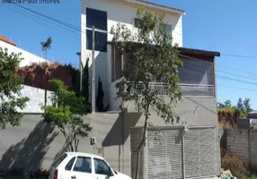 Foto 1 de Sobrado com 3 Quartos à venda, 180m² em Jardim Caçula, Jundiaí