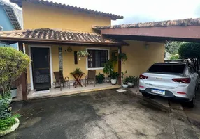 Foto 1 de Casa com 2 Quartos à venda, 90m² em Recanto, Rio das Ostras