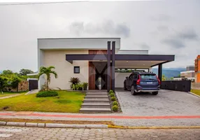Foto 1 de Casa de Condomínio com 3 Quartos à venda, 300m² em Palhocinha, Garopaba