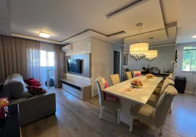 Foto 1 de Apartamento com 2 Quartos à venda, 54m² em Espinheiros, Itajaí