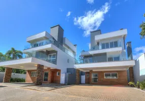 Foto 1 de Casa de Condomínio com 3 Quartos à venda, 299m² em Ipanema, Porto Alegre