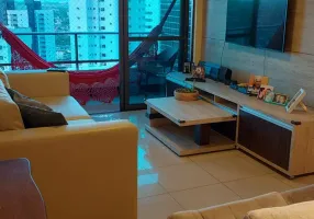 Foto 1 de Apartamento com 3 Quartos à venda, 98m² em Casa Amarela, Recife