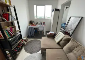 Foto 1 de Apartamento com 2 Quartos à venda, 39m² em Areia Branca, Santos