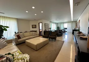 Foto 1 de Apartamento com 4 Quartos à venda, 243m² em Belvedere, Belo Horizonte