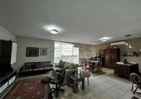 Foto 1 de Casa com 4 Quartos à venda, 343m² em Vila Guedes de Azevedo, Bauru