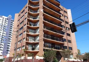 Foto 1 de Apartamento com 5 Quartos para alugar, 257m² em Centro, Ponta Grossa