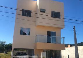 Foto 1 de Sobrado com 4 Quartos à venda, 330m² em Santa Regina, Camboriú