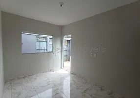 Foto 1 de Casa com 2 Quartos à venda, 64m² em Centro, Pouso Alegre