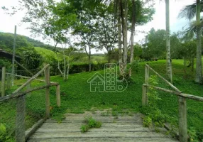 Foto 1 de Fazenda/Sítio com 3 Quartos à venda, 301m² em , Santa Maria Madalena