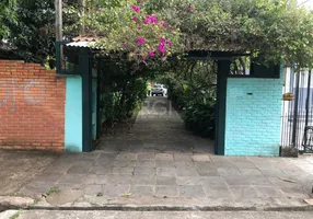 Foto 1 de Casa com 3 Quartos à venda, 237m² em Guarujá, Porto Alegre