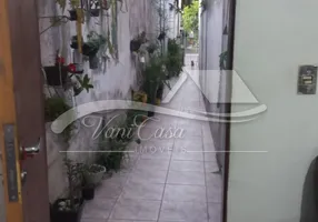 Foto 1 de Casa com 2 Quartos à venda, 54m² em Vila Independência, São Paulo