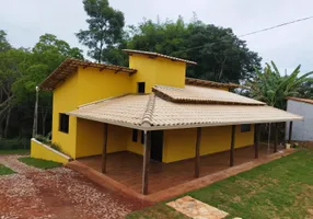 Foto 1 de Fazenda/Sítio com 3 Quartos à venda, 1000m² em Zona Rural, Itatiaiuçu