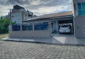 Foto 1 de Casa com 3 Quartos à venda, 192m² em Bela Vista, Gaspar