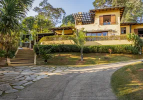 Foto 1 de Casa de Condomínio com 4 Quartos à venda, 247m² em Itaipava, Petrópolis