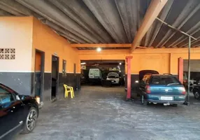 Foto 1 de Galpão/Depósito/Armazém à venda, 197m² em São Pedro, São José dos Pinhais