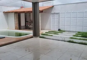 Foto 1 de Casa com 3 Quartos à venda, 200m² em Itapuã, Salvador