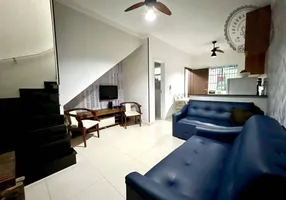 Foto 1 de Casa de Condomínio com 2 Quartos à venda, 71m² em Vila Guilhermina, Praia Grande
