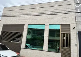 Foto 1 de Sobrado com 3 Quartos à venda, 280m² em Centro, Vila Velha