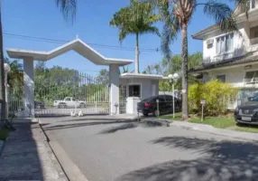 Foto 1 de Casa de Condomínio com 4 Quartos à venda, 180m² em Vargem Pequena, Rio de Janeiro