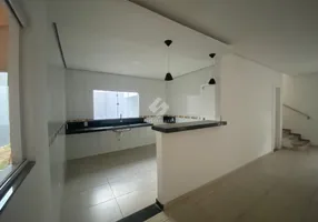 Foto 1 de Sobrado com 3 Quartos à venda, 156m² em Parque Residencial Tropical Ville , Cuiabá