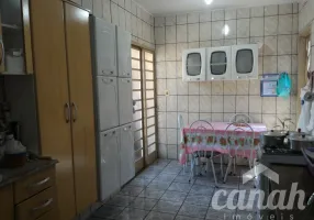 Foto 1 de Casa com 3 Quartos à venda, 130m² em Adelino Simioni, Ribeirão Preto