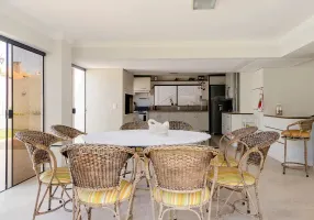 Foto 1 de Casa com 5 Quartos à venda, 320m² em Itacorubi, Florianópolis