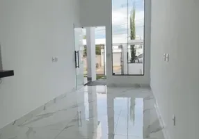 Foto 1 de Casa com 3 Quartos à venda, 180m² em Centro, Lagoa Santa