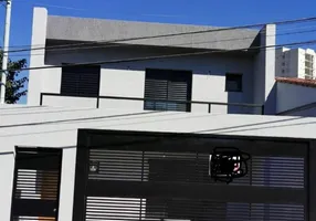 Foto 1 de Sobrado com 3 Quartos à venda, 130m² em Vila Carrão, São Paulo