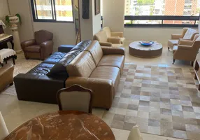 Foto 1 de Apartamento com 4 Quartos à venda, 180m² em Jardins, Aracaju