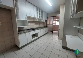 Foto 1 de Apartamento com 3 Quartos à venda, 110m² em Balneário, Florianópolis