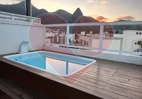 Foto 1 de Apartamento com 3 Quartos à venda, 140m² em Grajaú, Rio de Janeiro