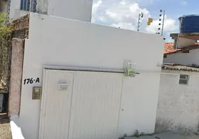 Foto 1 de Casa com 2 Quartos à venda, 90m² em Rio Doce, Olinda