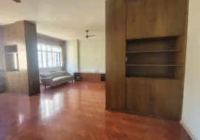 Foto 1 de Apartamento com 4 Quartos à venda, 200m² em Copacabana, Rio de Janeiro