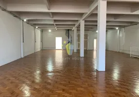 Foto 1 de Galpão/Depósito/Armazém para alugar, 760m² em São Cristóvão, Rio de Janeiro