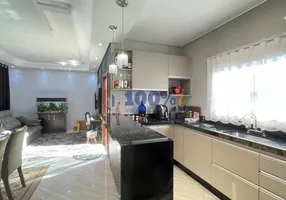 Foto 1 de Casa com 3 Quartos à venda, 202m² em Jardim Imperial, Mogi Guaçu