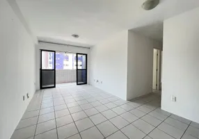 Foto 1 de Apartamento com 2 Quartos à venda, 62m² em Boa Viagem, Recife