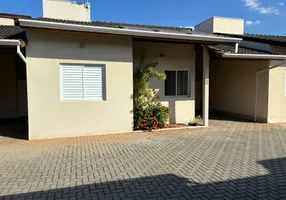 Foto 1 de Casa de Condomínio com 2 Quartos para alugar, 108m² em Chacaras Maringa, Atibaia