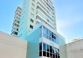 Foto 1 de Apartamento com 3 Quartos à venda, 110m² em Armação, Salvador