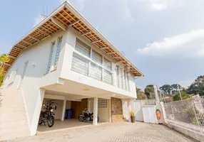 Foto 1 de Casa com 3 Quartos para alugar, 185m² em Mossunguê, Curitiba