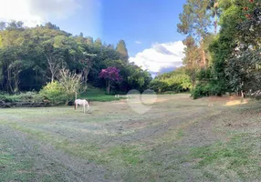 Foto 1 de Fazenda/Sítio com 5 Quartos à venda, 350m² em Itaipava, Petrópolis