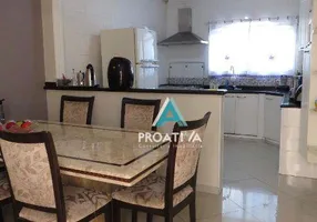 Foto 1 de Sobrado com 3 Quartos à venda, 203m² em Vila Alto de Santo Andre, Santo André