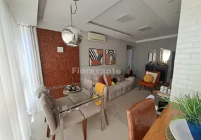 Foto 1 de Apartamento com 2 Quartos à venda, 80m² em Ponta da Praia, Santos