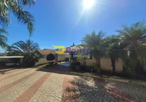 Foto 1 de Casa de Condomínio com 4 Quartos à venda, 240m² em Varzea, Lagoa Santa