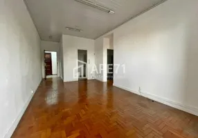 Foto 1 de Apartamento com 1 Quarto para alugar, 50m² em Saúde, São Paulo